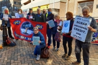 Protesters Out in Sheffield Over Ending Of Extra £20 Universal Credit Payments