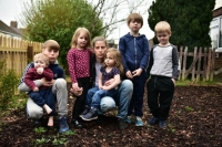 Family Of 14 Living Under One Roof After Mum-Of-Six's Housing Benefit Reduced To 50p Per Week