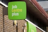 "Embarrassed" Woman on Universal Credit 'Used Toilet Roll Instead of Tampax' So She Could Afford To Feed Herself